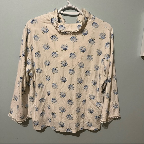 Vintage Floral Button Up Light Cardigan - Picture 7 of 11